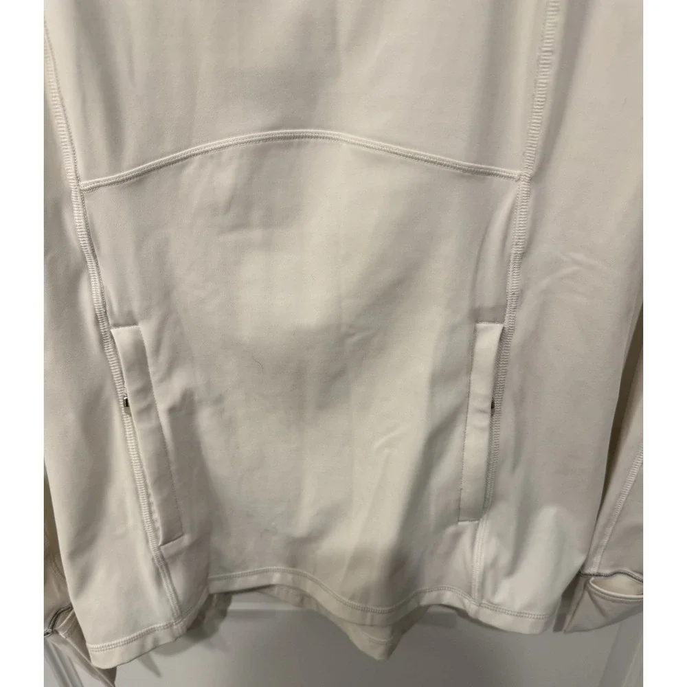 LULULEMON Women's Long Sleeve Pullover Jacket Shirt Size 6 White Classy Sporty